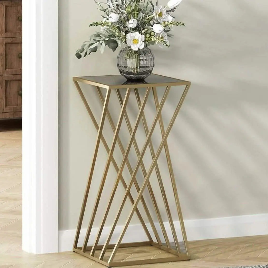 ترابيزة معدن بسطح زجاج