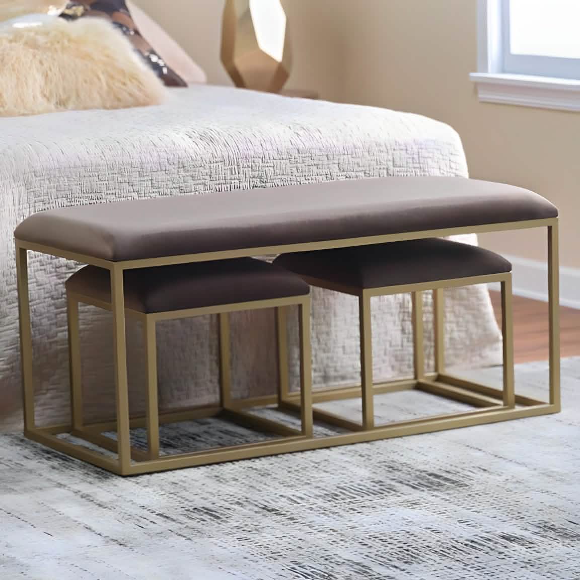 بانكيت معدن ذهبي