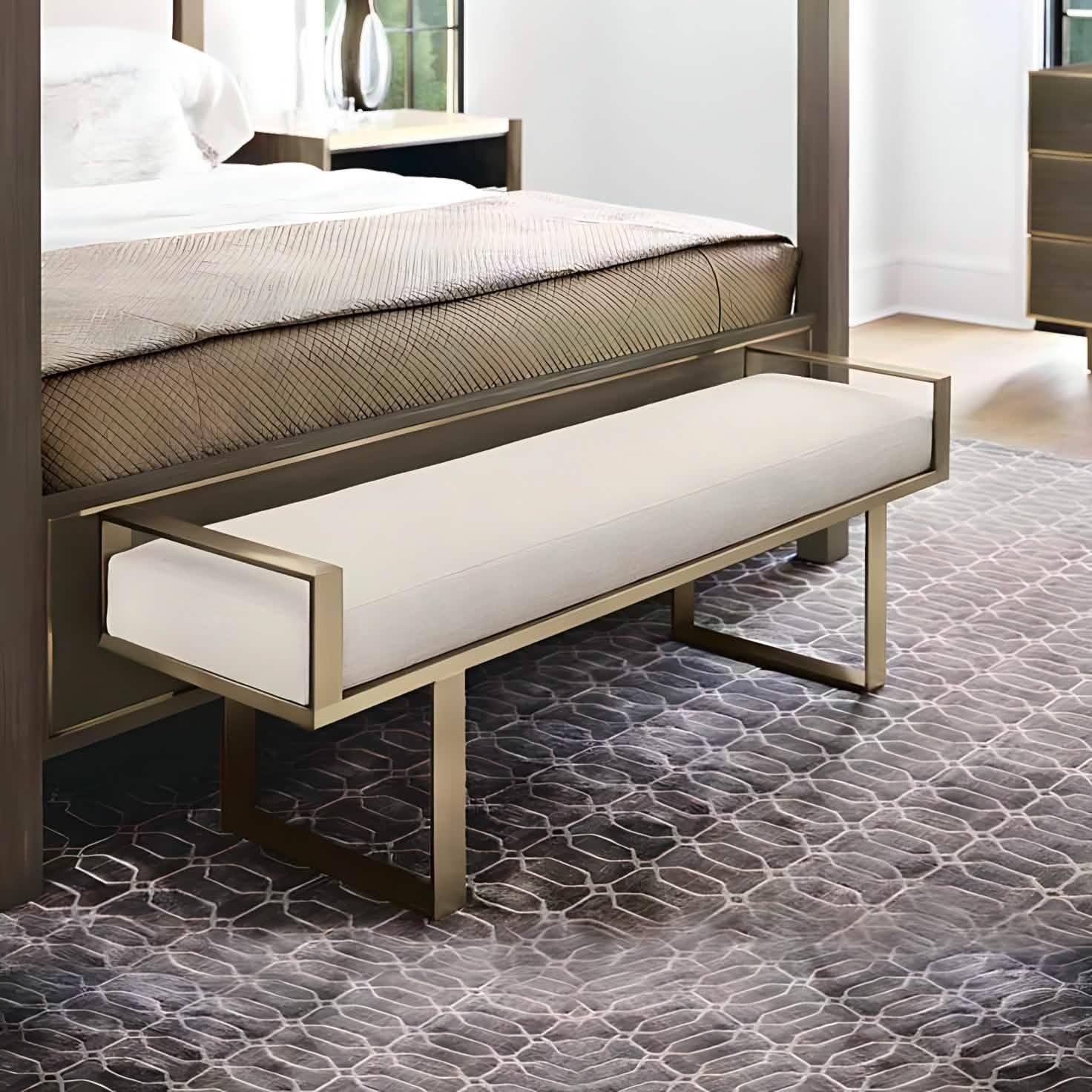 بانكيت معدن ذهبي