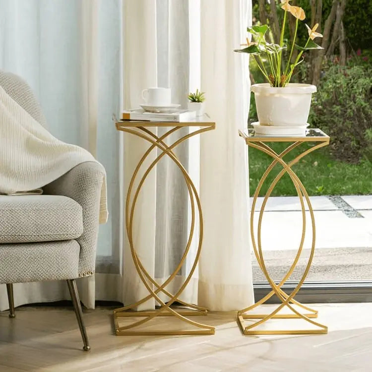 ترابيزة جانبية معدن بسطح زجاجي