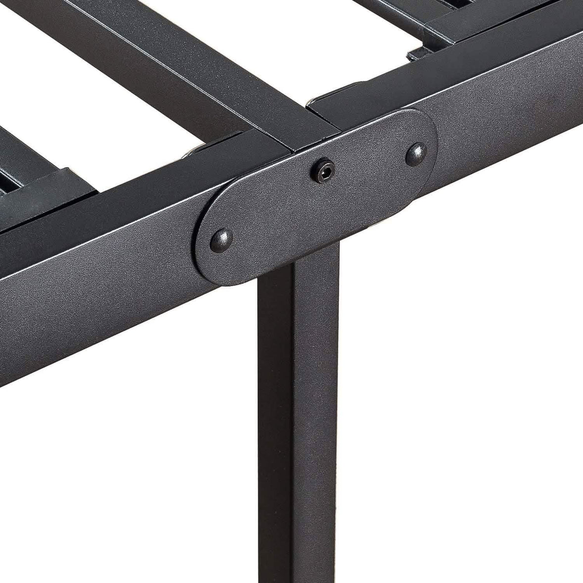 سرير أطفال معدن