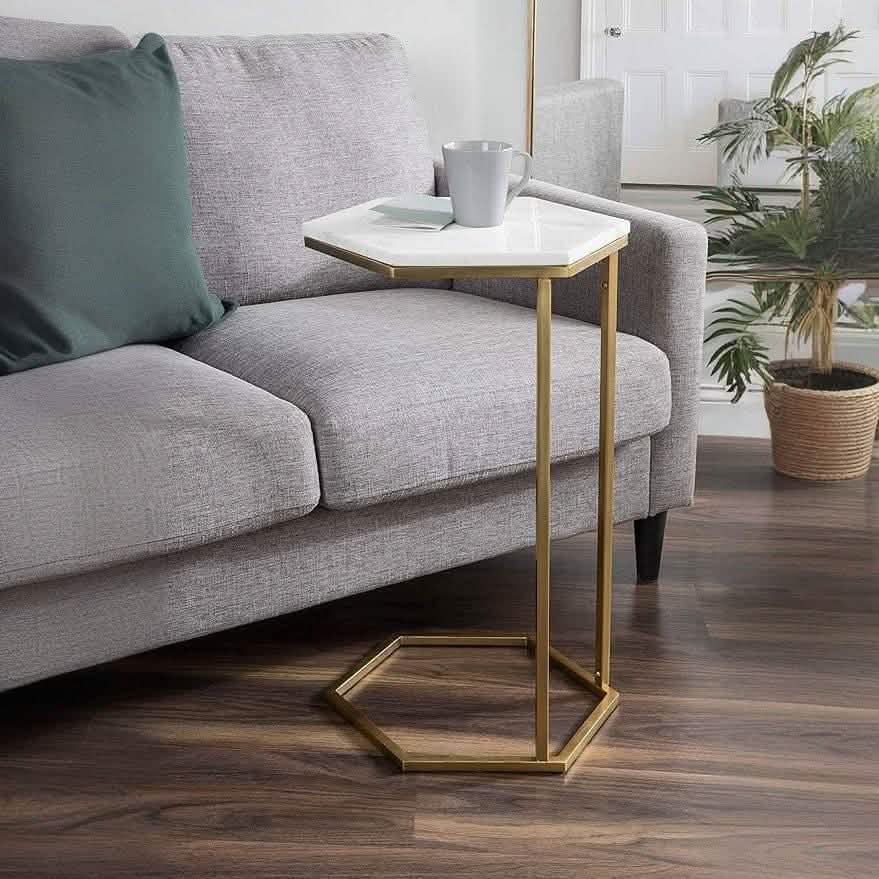 ترابيزة جانبية بسطح رخام