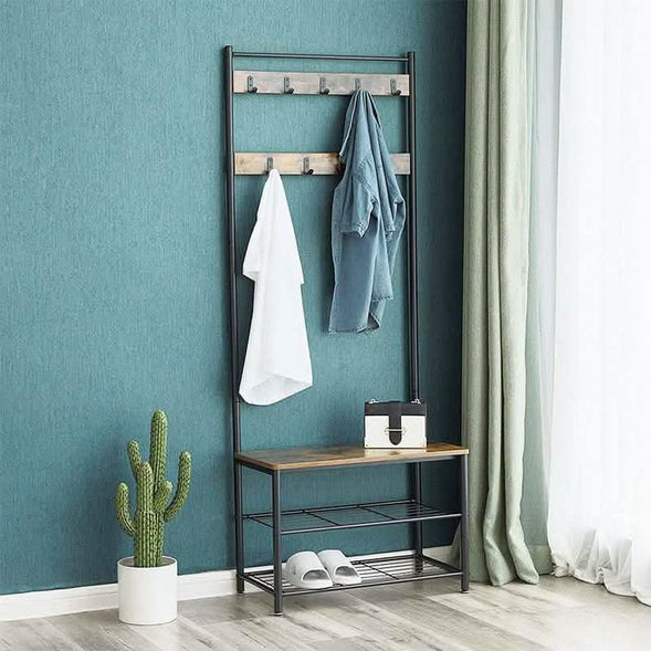 جزامة بعلاقة ملابس