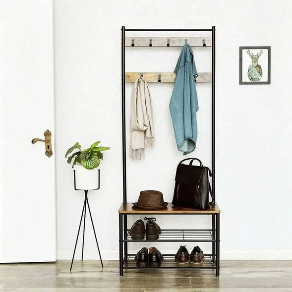 جزامة بعلاقة ملابس