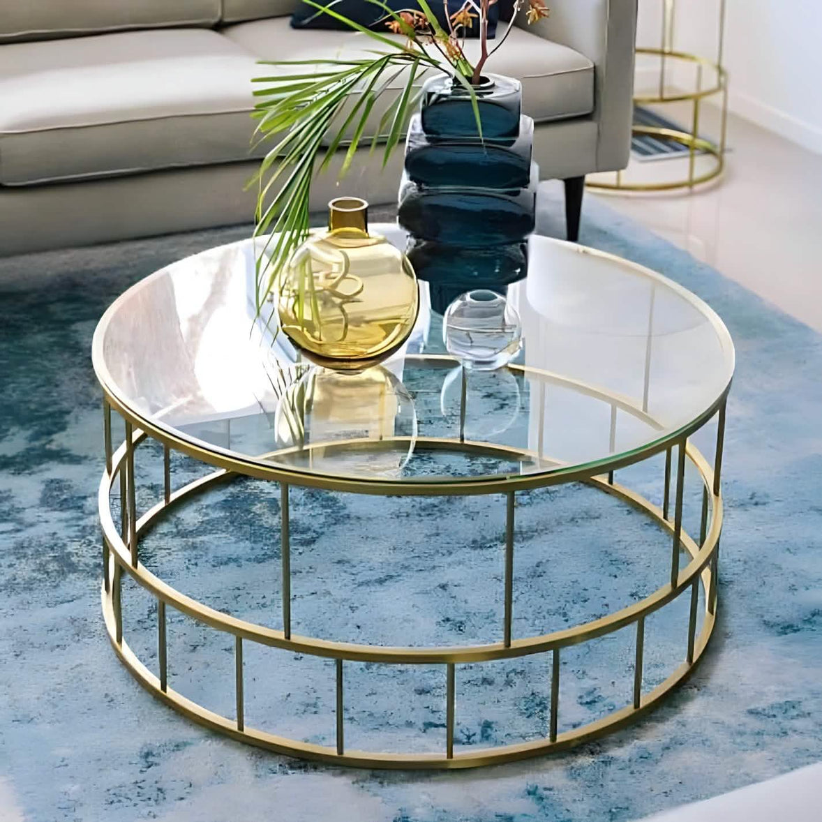 ترابيزة قهوة بسطح زجاج